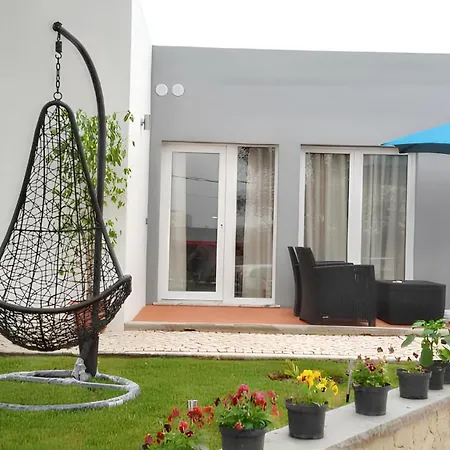 Nyaraló Charming House Atalaia + Pool