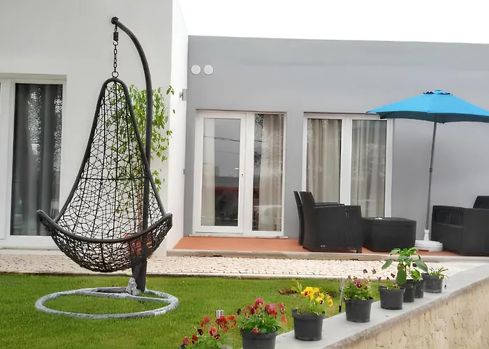 Nyaraló Charming House Atalaia + Pool