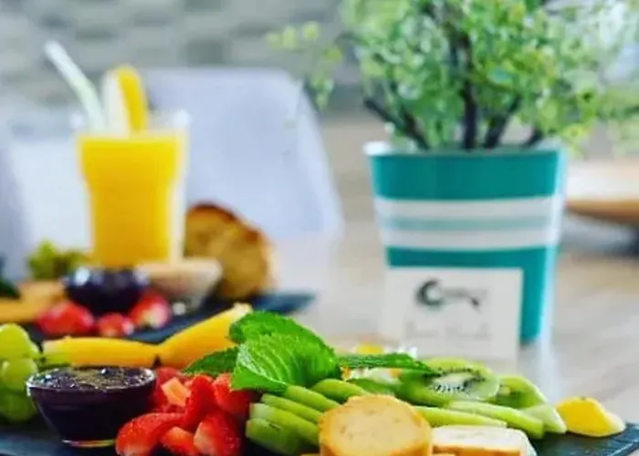 Charming House Atalaia + Pool