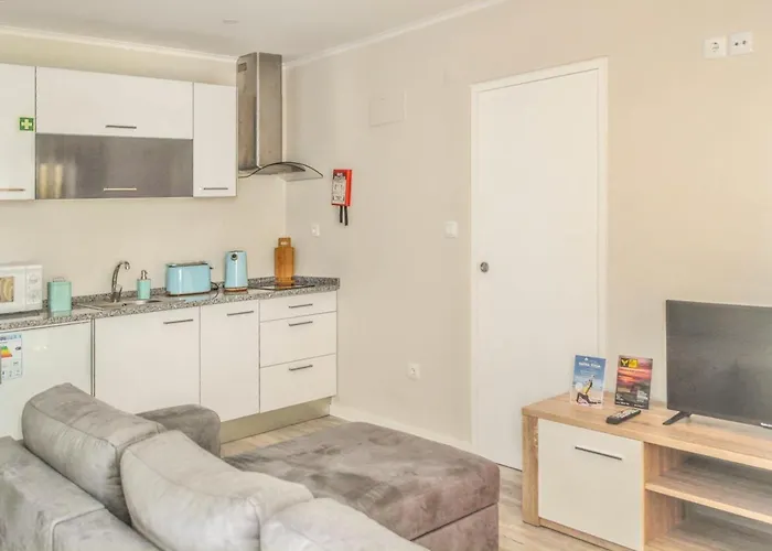 Charming House Atalaia + Pool