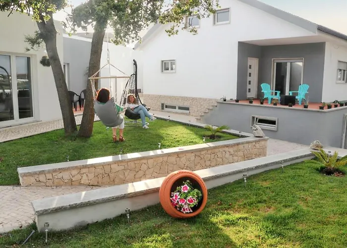 Charming House Atalaia + Pool Holiday home